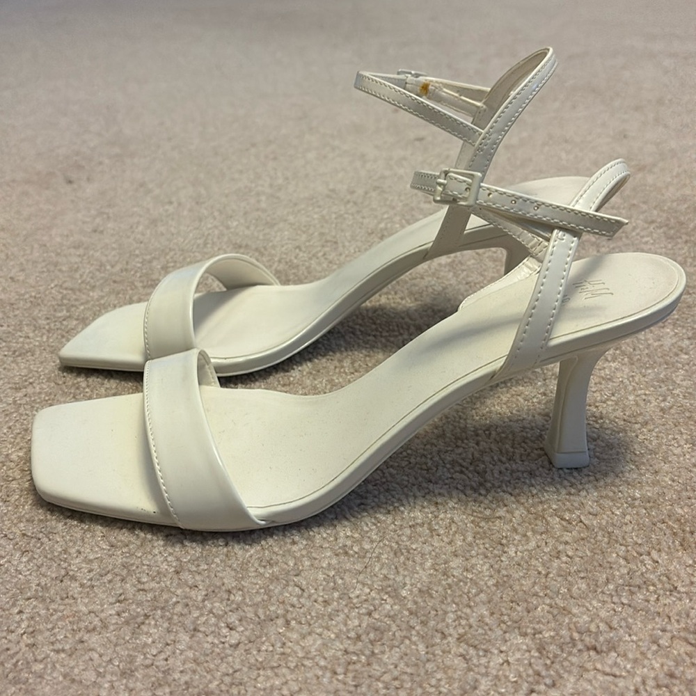 H&M white heels size 9
